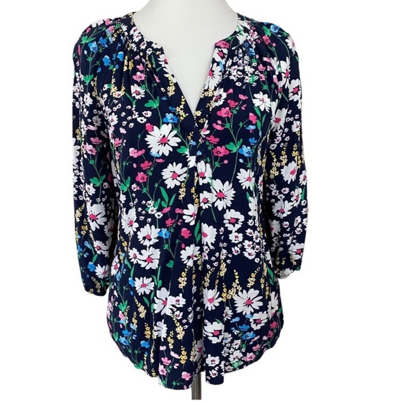 Crown & Ivy Navy Blue Pink Spring Flower Floral Peasant Top Womens size M Medium - Picture 1 of 6